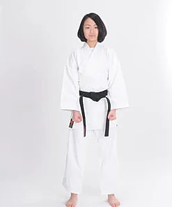 karate-gi-tokyodo-KW-11-medium-weight