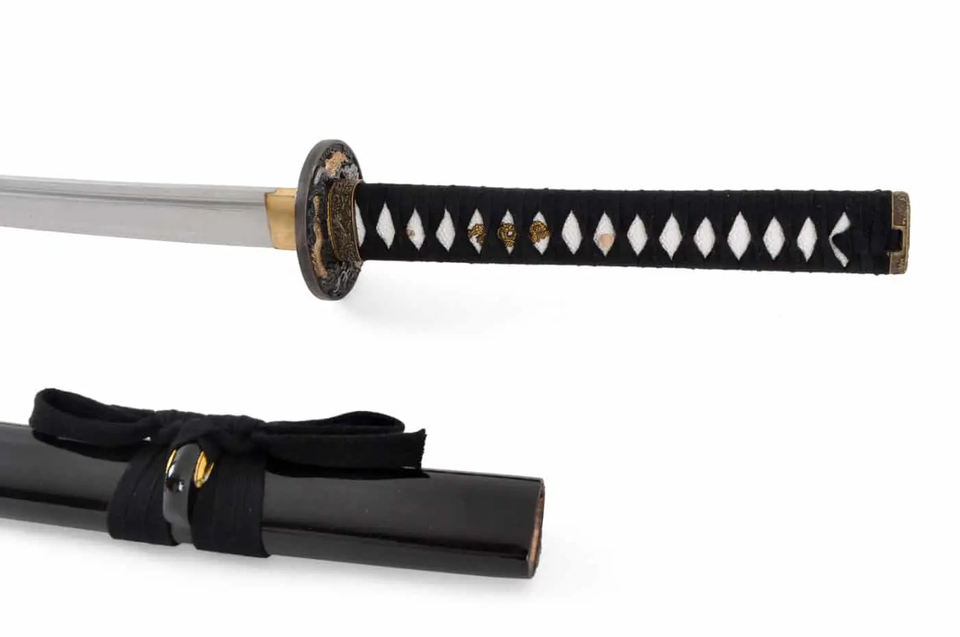 katana-sharpened-blade-an-wooden-sheath
