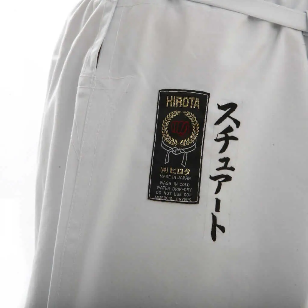 kimono a-karate-gi-hirota-broderies-pants
