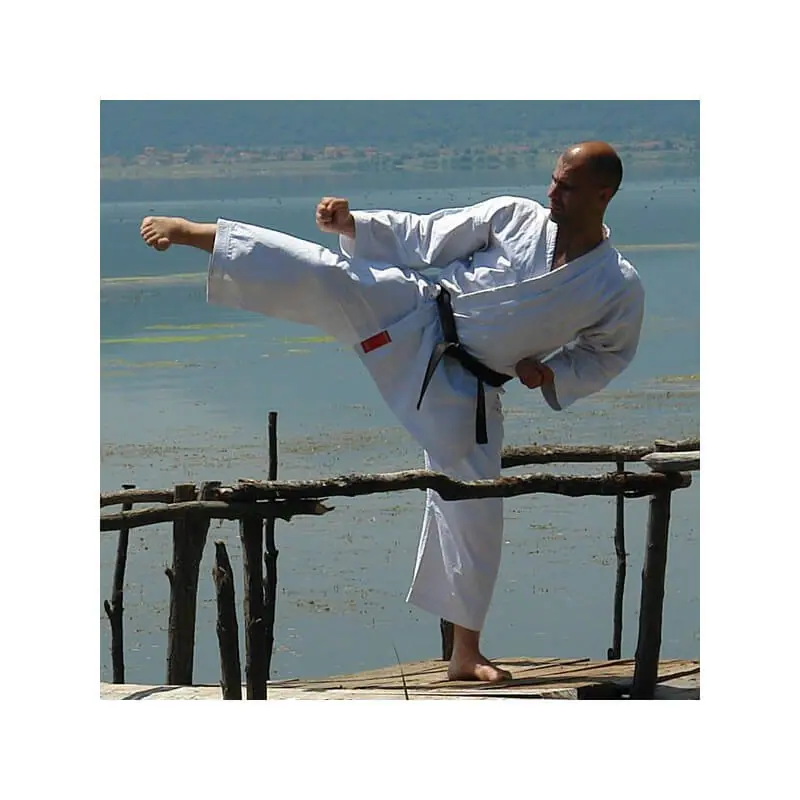 kimono-karate-gi-kamikaze-europa-yoko-geri