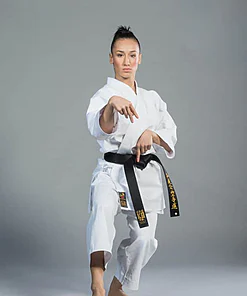 kimono-karate-gi-ko-italia-kata-gold-marcela-remiasova-neko-ashi-dachi