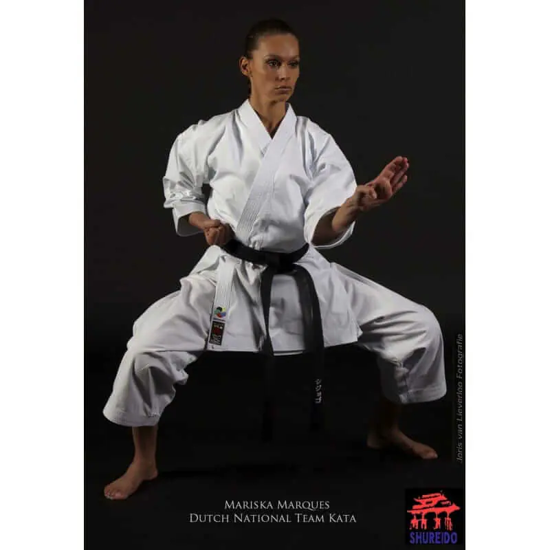 kimono-karate-gi-shureido-new-wave-3-shiko-dachi-wkf-approved-mariska-marques