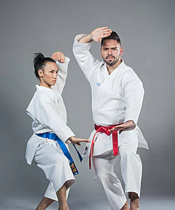 kimono-karategi-ko-italia-elegant-kata-wkf-competiteurs-kata