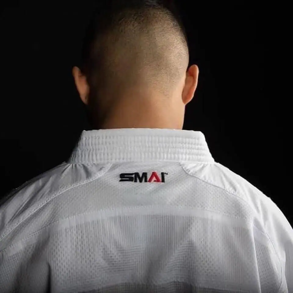 Inazuma Smai Kumite Kimono - WKF 5 karate-gi-kumite-inazuma-smai-wkf-nuque