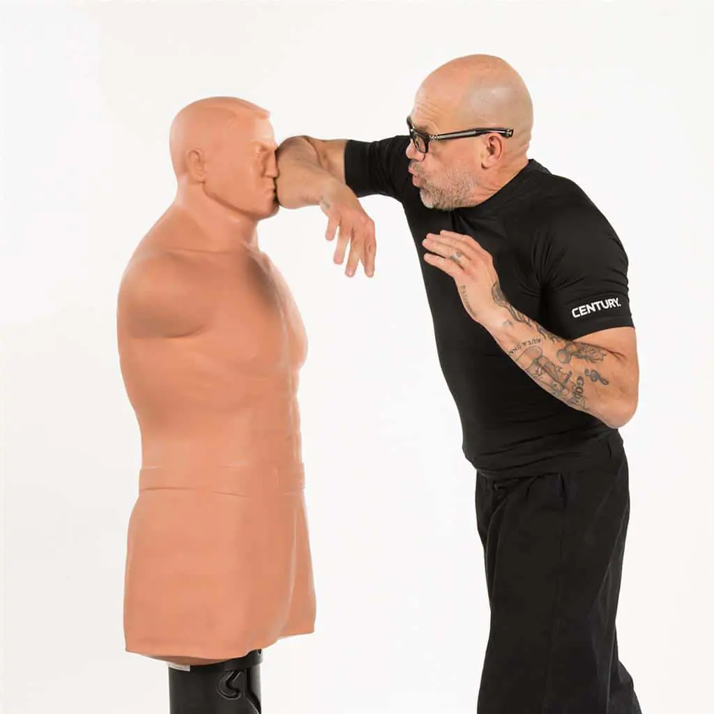 mannequin-de-frappe-big-bob-xl-century-empi-uchi-sur-karate-gi
