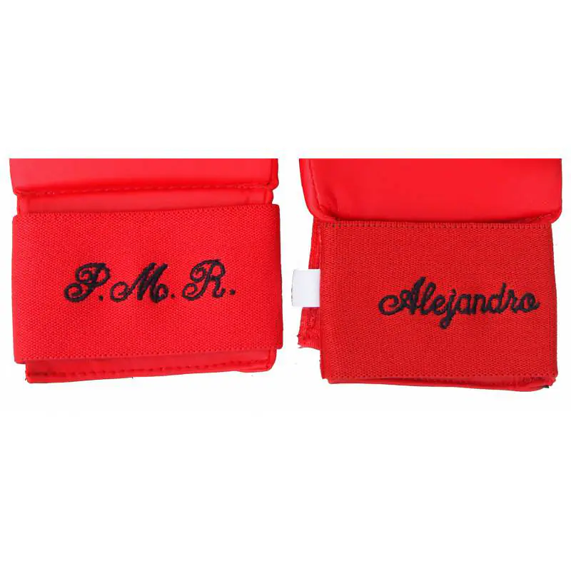 mitten-gauntlet-protection-karate-with-red-thumb-kamikaze-broderie-personelle-zoom