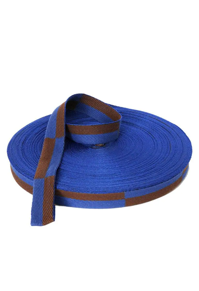 roll-belt-karate-blue-brown-karate-gi