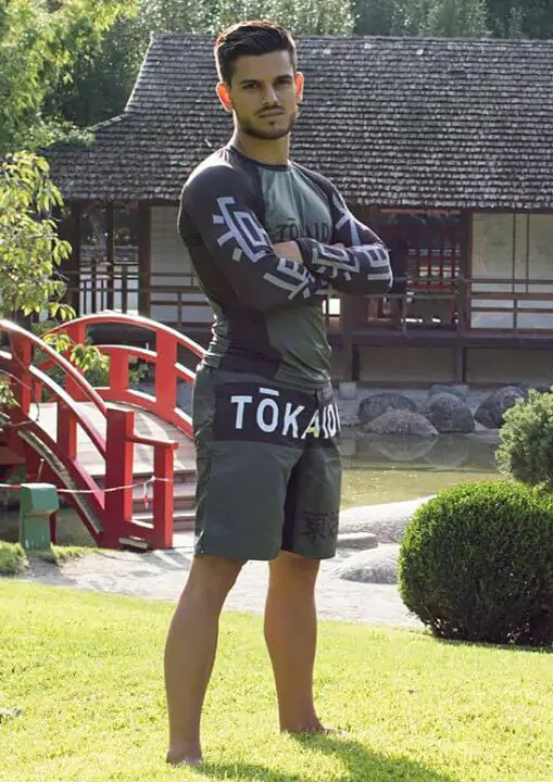 tee-shirt-long-sleeved-tokaido-athletic-elite-training-olive